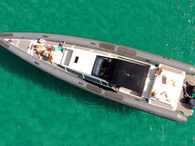 Boat rental greece